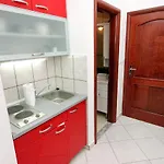 Apartment Family-friendly With Swimming Pool - 7557