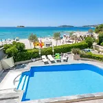 Family-friendly With Swimming Pool - 7557